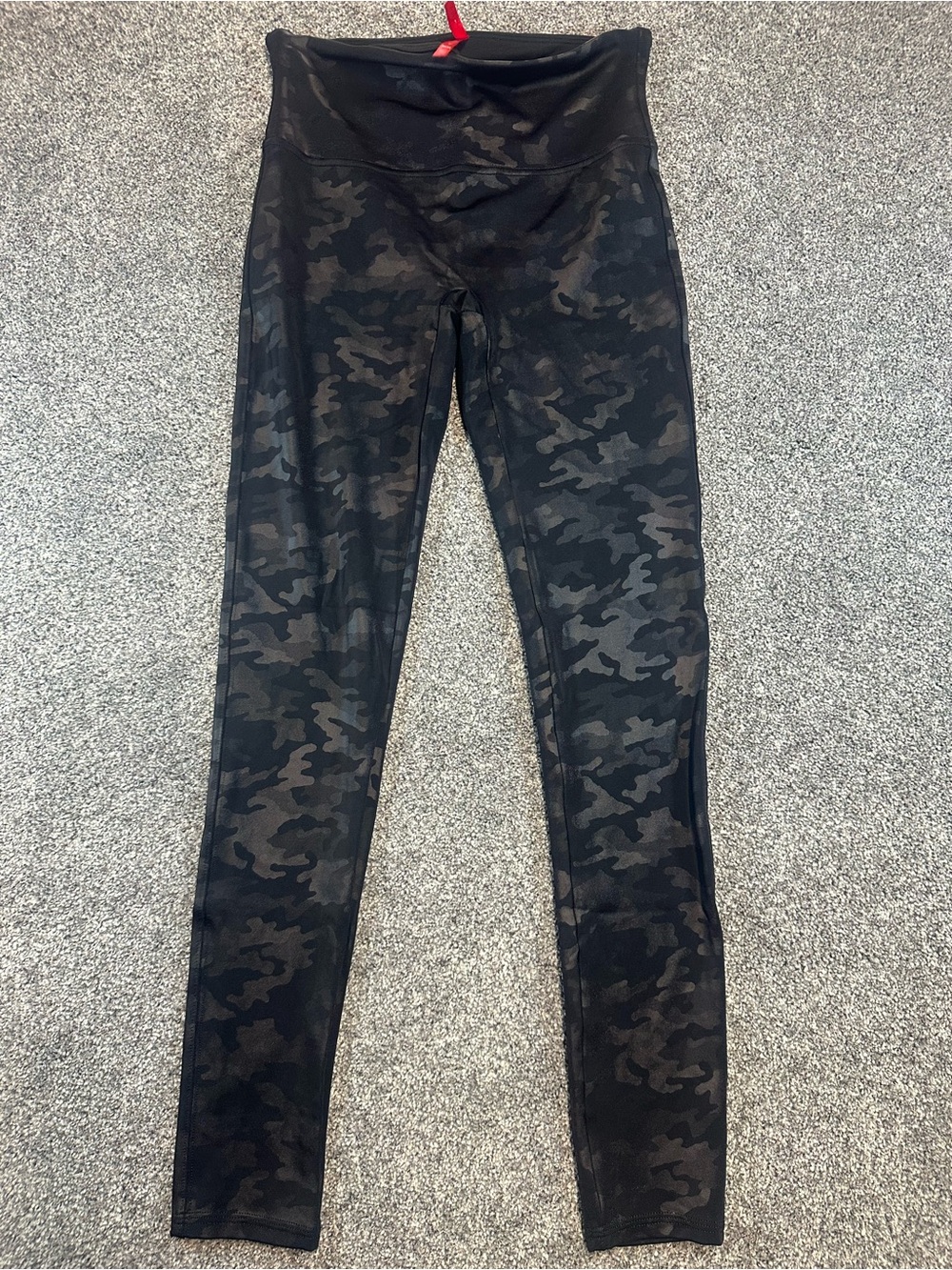 SPANX Black Camo High Rise Leggings Women’s M Medium